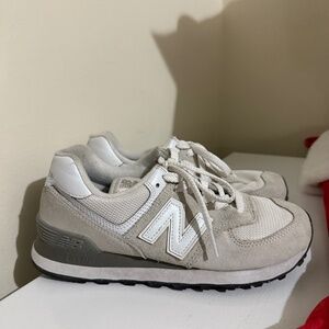 SOLD!!! New Balance 574 Nimbus Cloud White sneakers